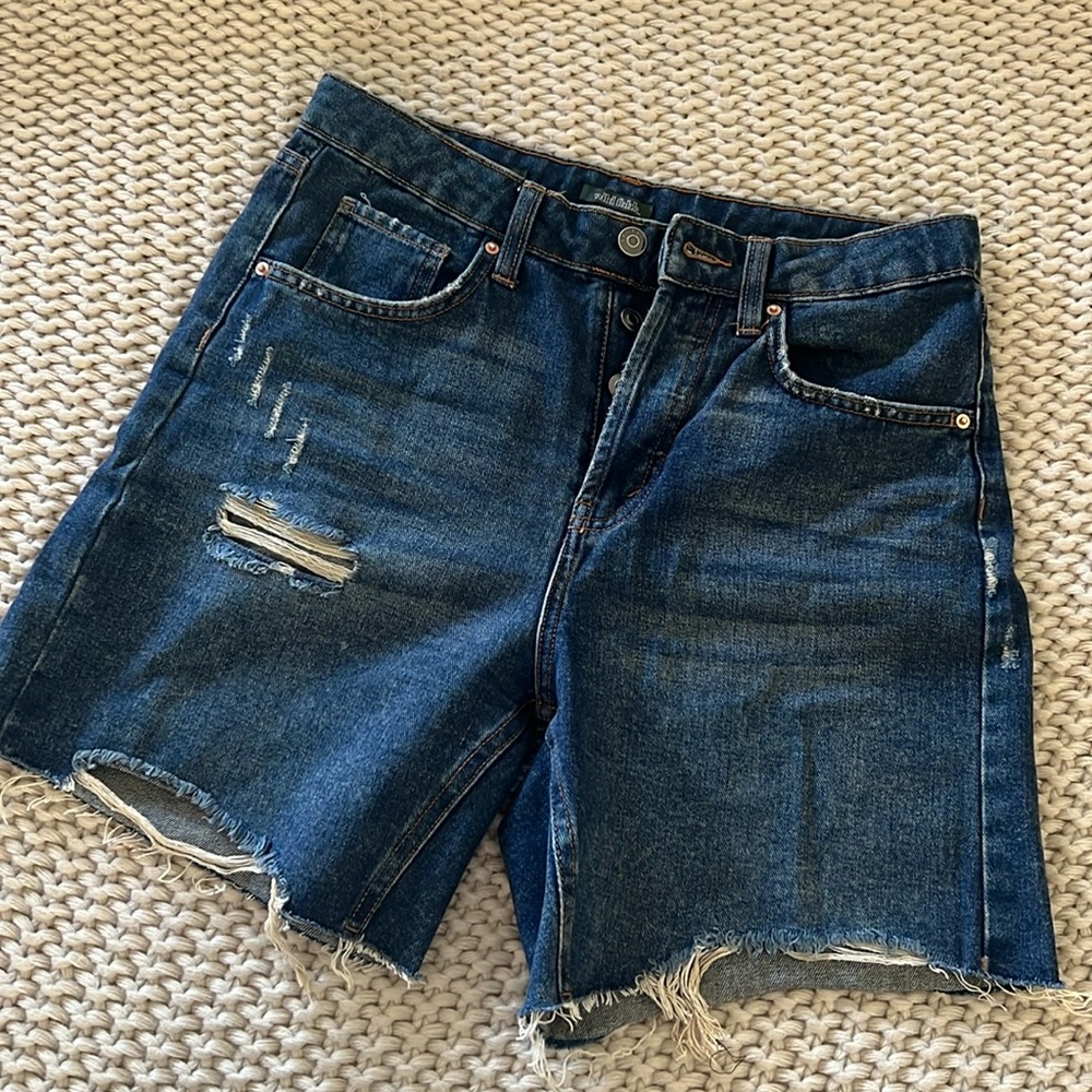 Button fly Jean shorts